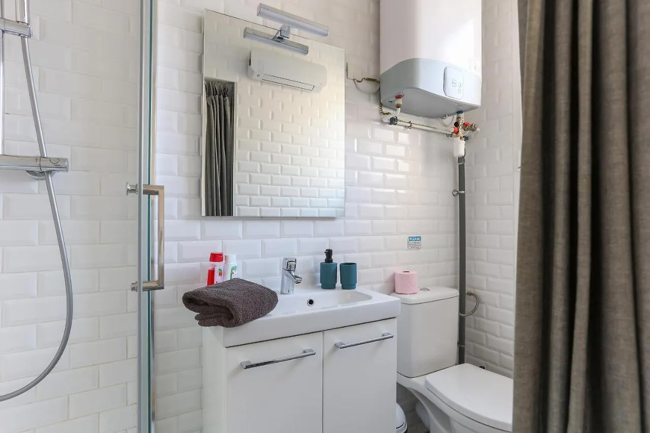 Orsay Cosy Studio Apartment *